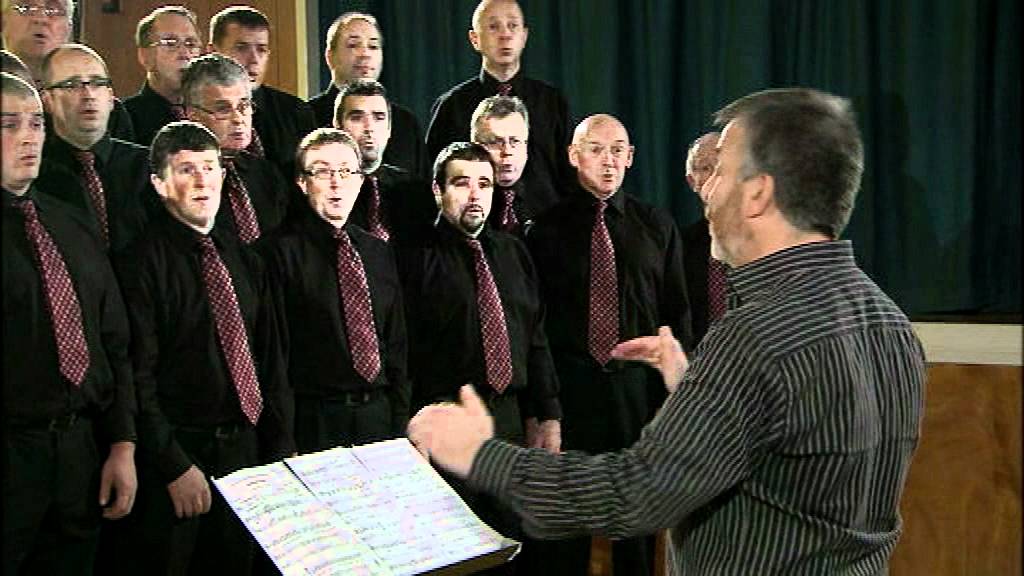 Côr Rhuthun - Anfonaf Angel - Robat Arwyn