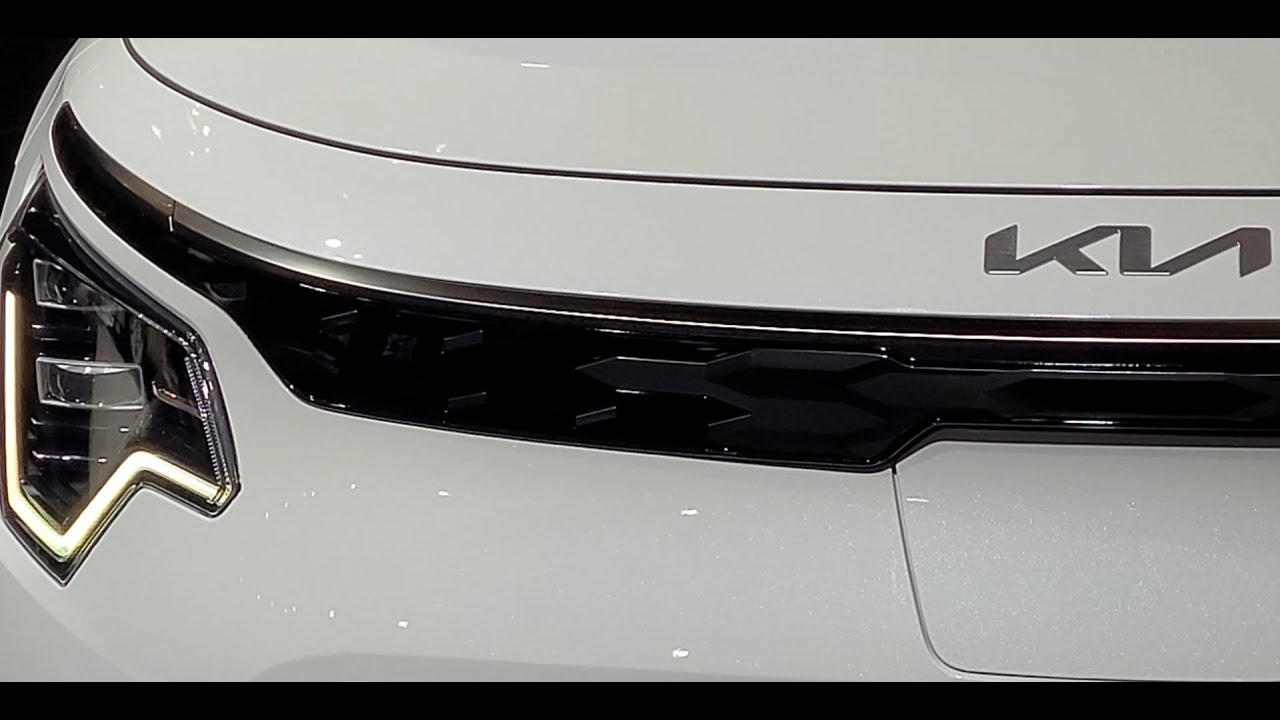 2022 kia NIRO sg2 HEV & EV walk around pov video 4K