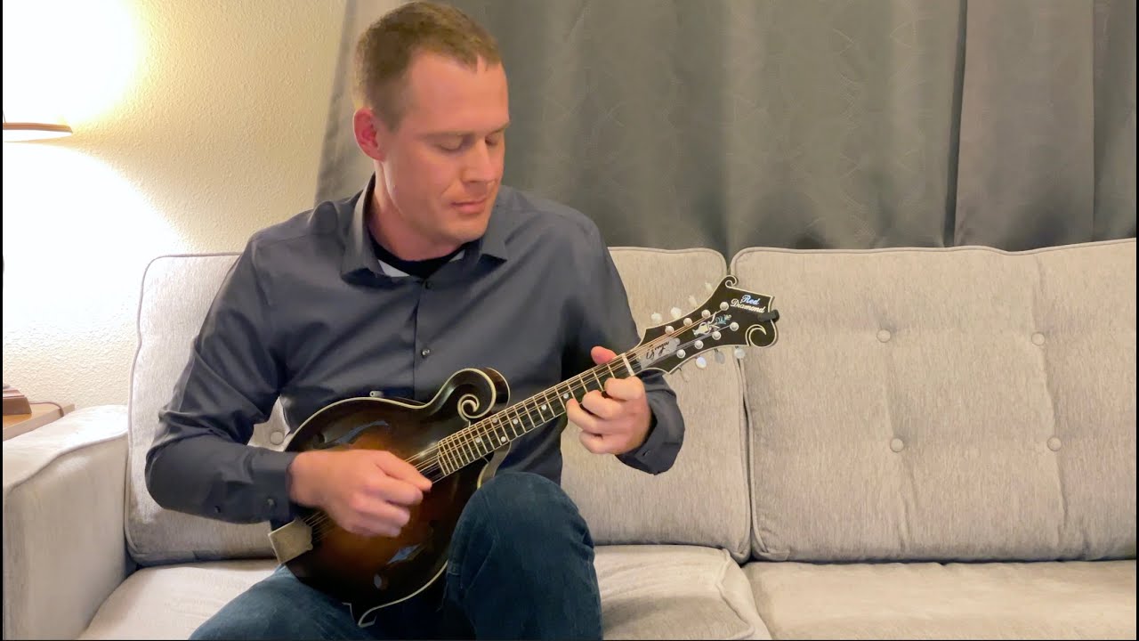 J. S. Bach Cello Suite #1 (full) on mandolin: Living Room Recital
