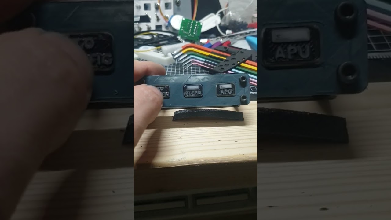 [DIY HOME COCKPIT] A320 ECAM TEST VERSION