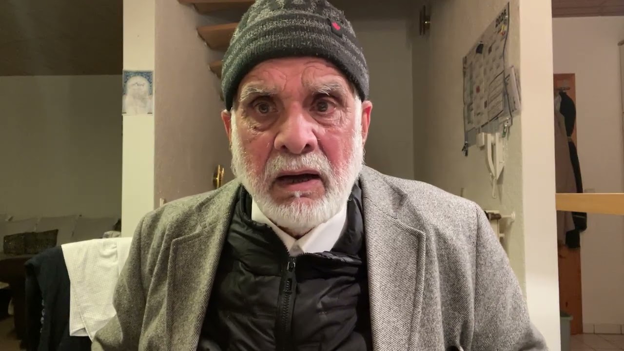 1238حیرت کی جا ہے عیسی زندہ ہو آسماں پر مدفون ہو زمیں میں شاہ جہاں ہمارا