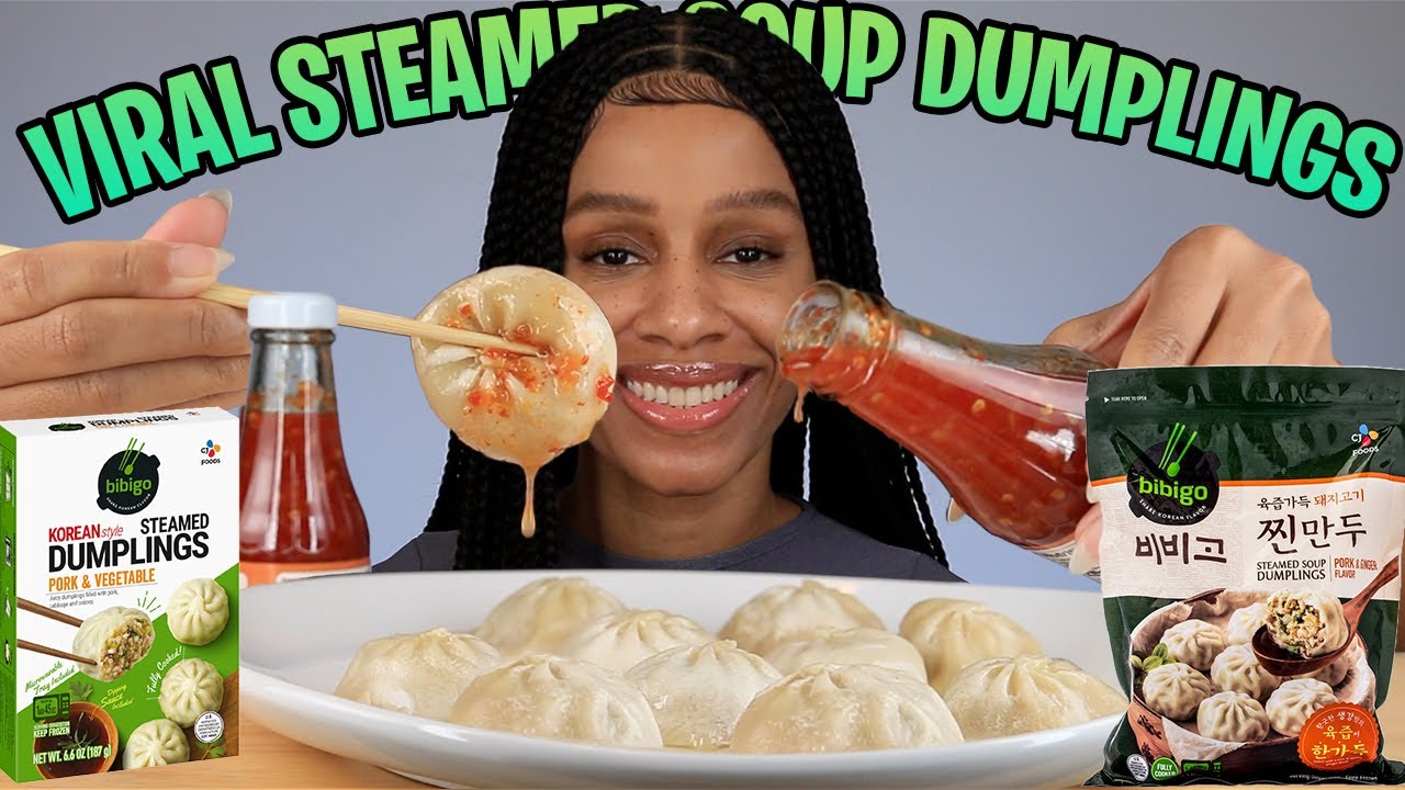 TRYING VIRAL CJ FOODS BIBIGO STEAMED SOUP DUMPLINGS - KOREAN STYLE DUMPLINGS - MUKBANG ASMR EATING