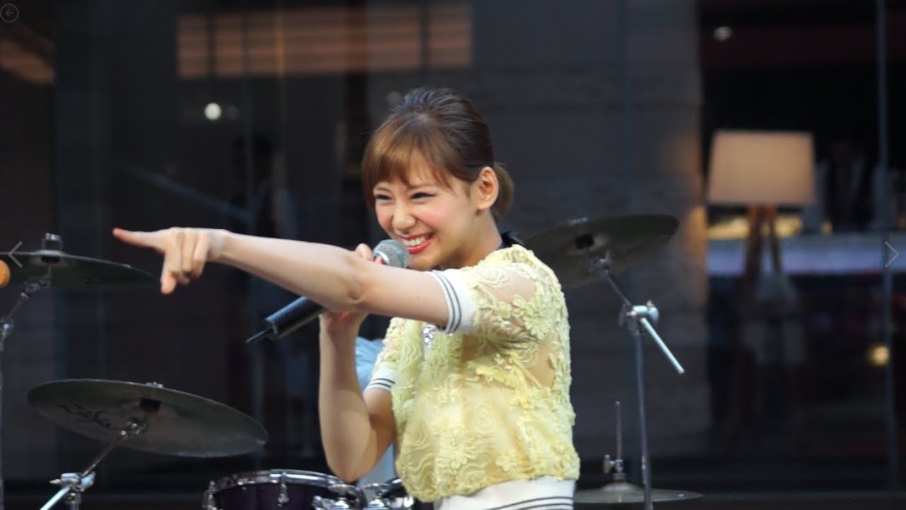 西内まりや キャナルシティ博多 前半 3rdシングル「ありがとうForever...」リリースイベント