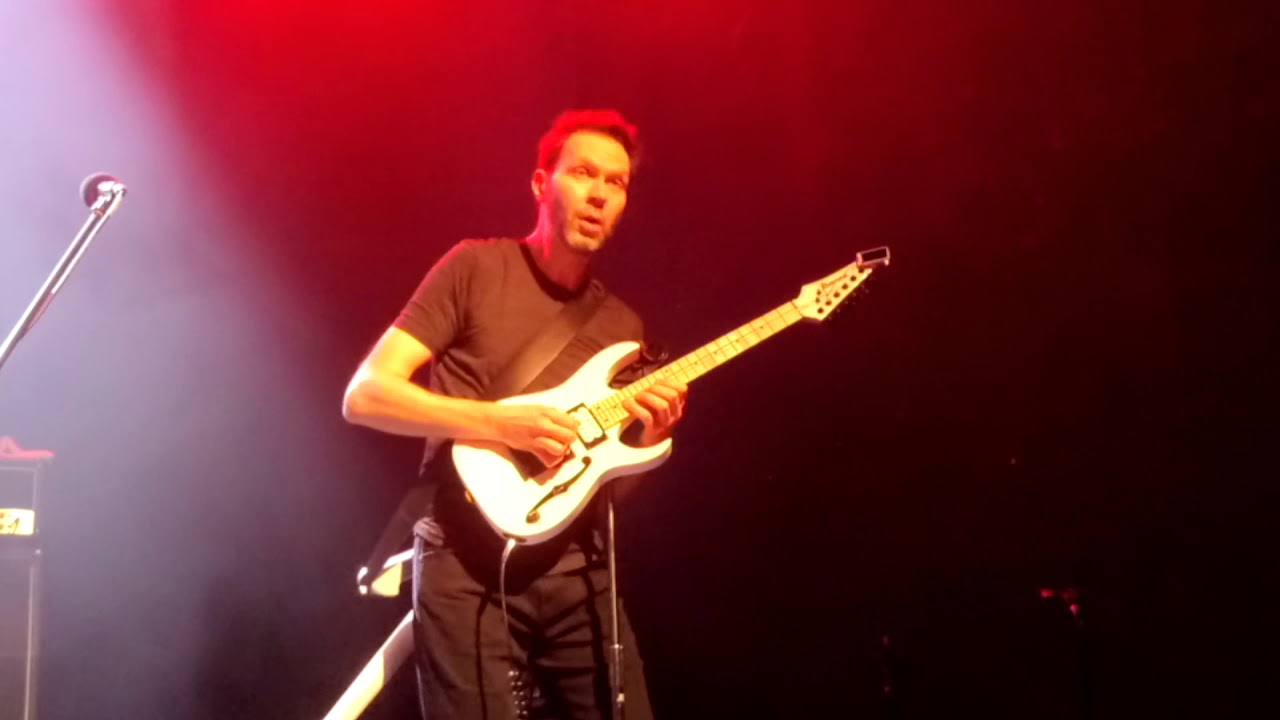 Paul Gilbert - Amazing solo in Taiwan 2017