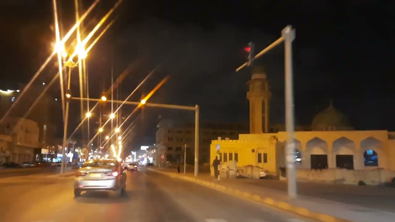 جولة بشوارع صلالة Salalah 🇴🇲 على أنغام الأغنية الرائعة🇦🇪 أنا كويتي أنا 🇴🇲🇦🇪 أنا قول وفعل🇦🇪💫🌟💞❤️💞