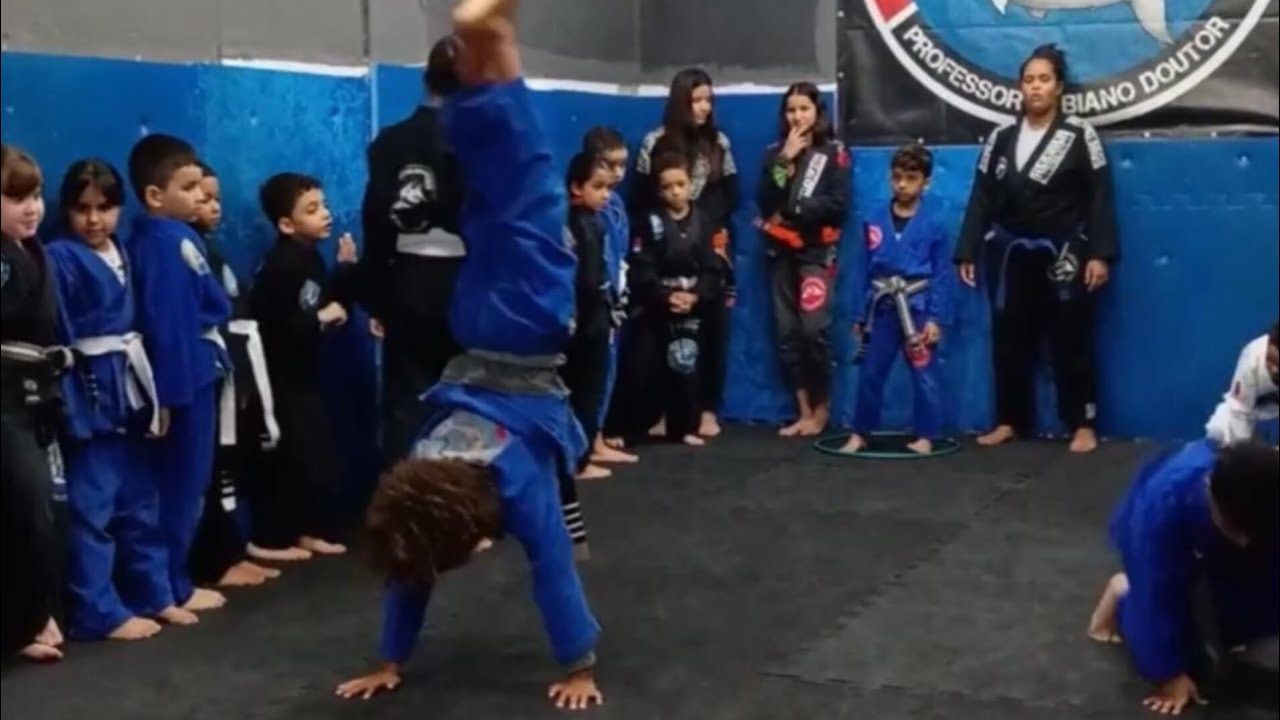 NO CAMINHO DA EVOLUÇÃO ...