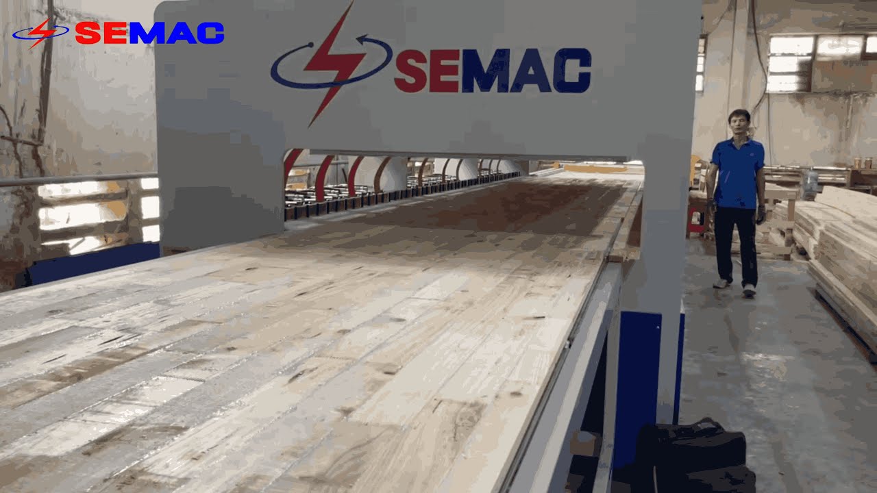 Ghép Ván Sàn Container Khổ Lớn Bằng Máy Ghép Ngang Cao Tần – SM 204H60