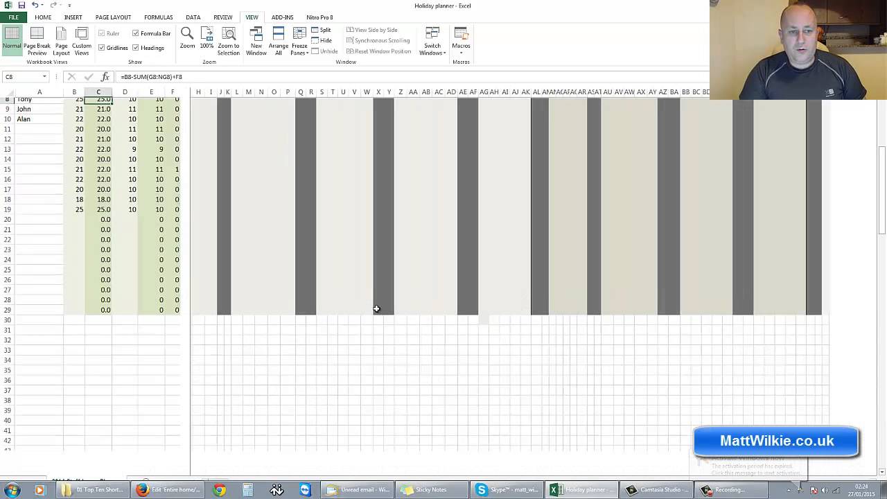 How to use all the zoom functions in Excel