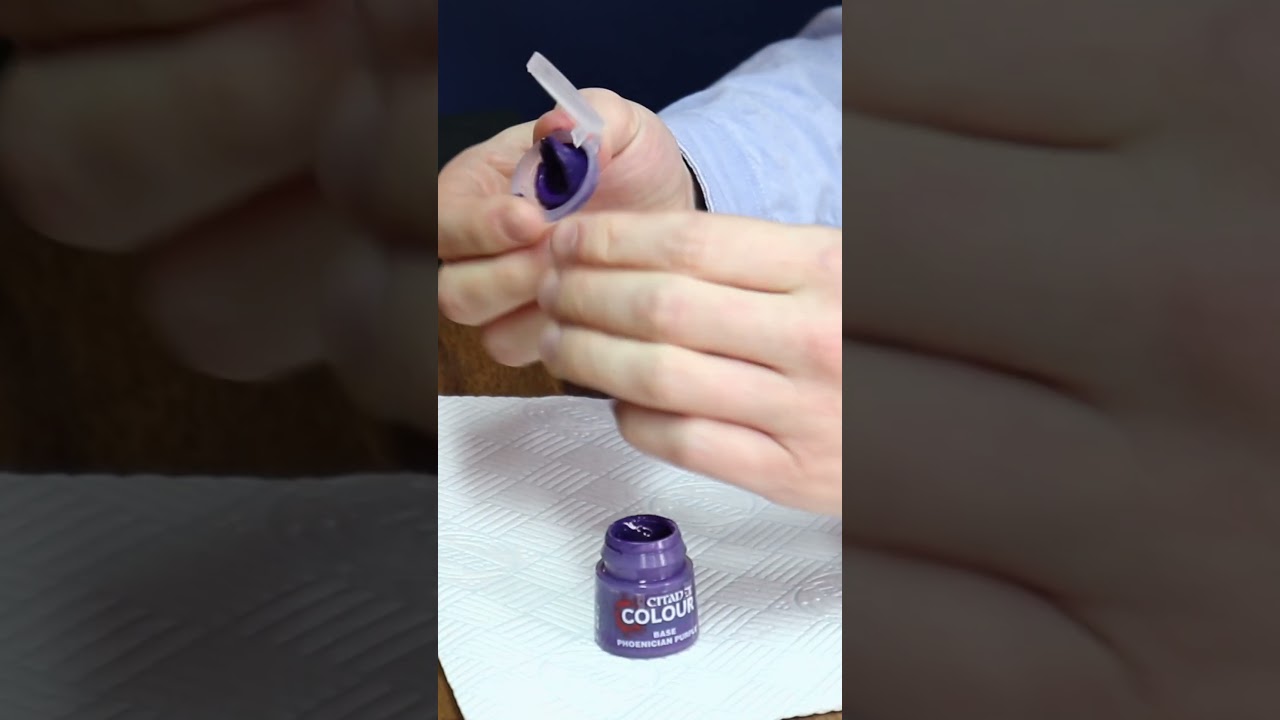 This HACK solves the problem with Warhammer paint pots!