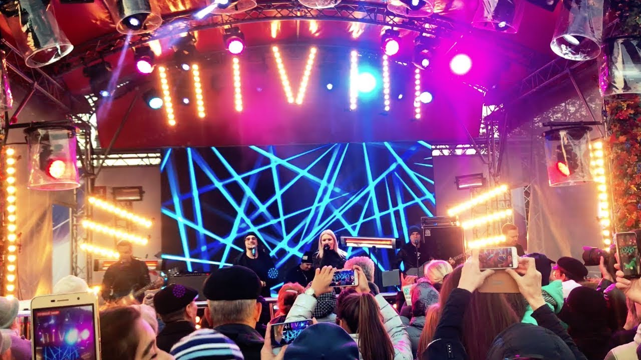 Кавер-группа Русский Бит, выступление на день города Москва  2018, День Народного Единства