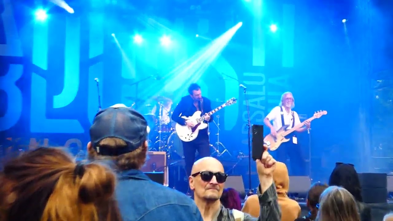 Krissy Matthews & The Viking Blues Band