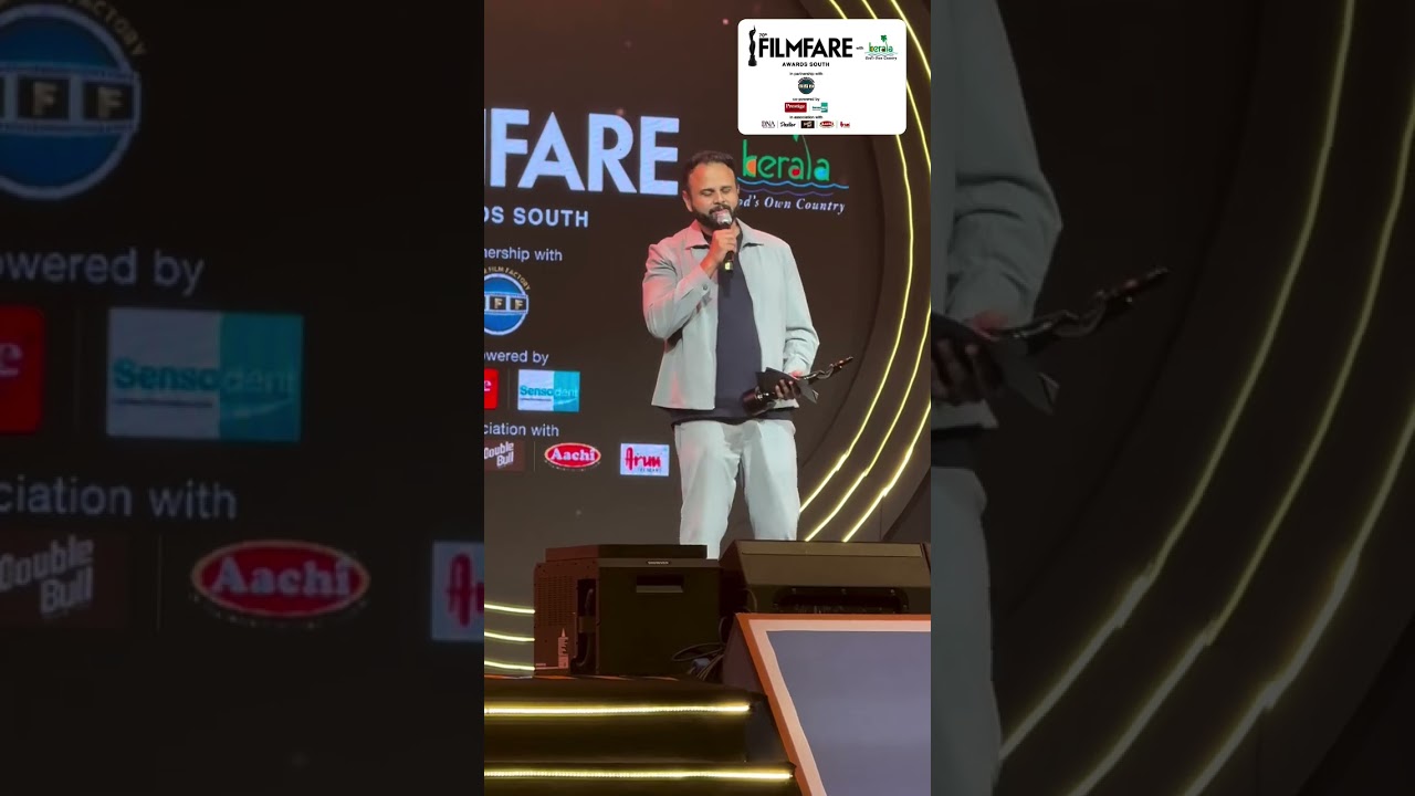 Премия Filmfare за лучшую режиссуру - малаялам достается Рахулу Садасивану за фильм 