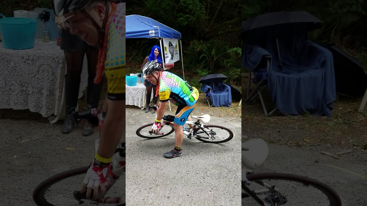 Carbon wheel Explodes full