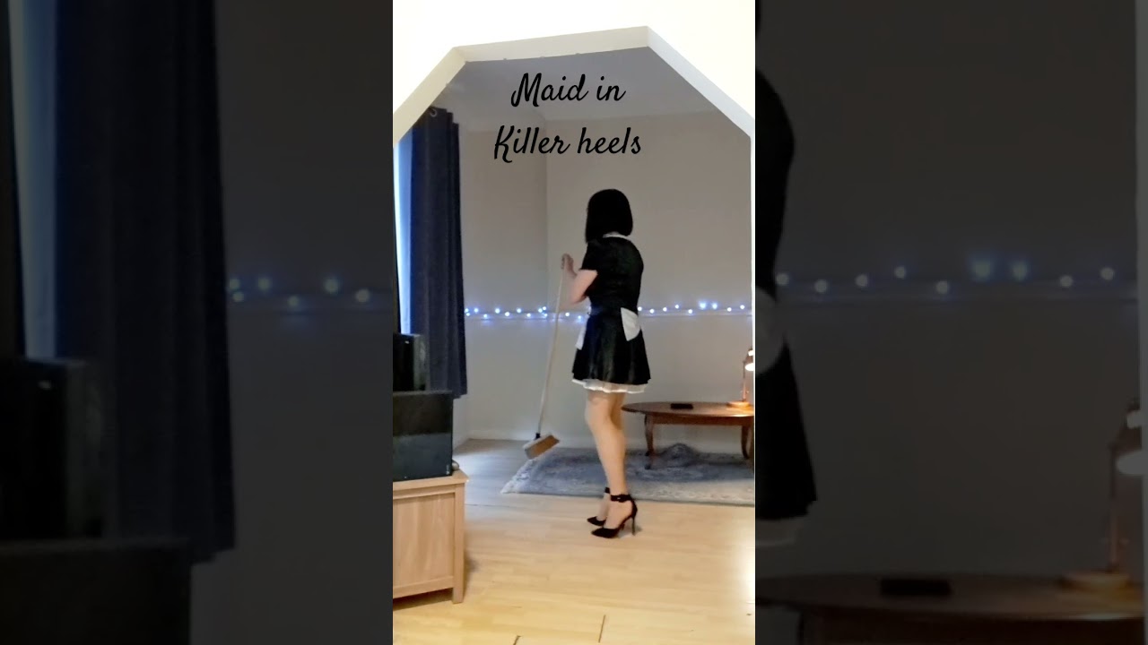 Crossdresser at work 🖤 #maid #Xdressing #transvestite #lgbtq