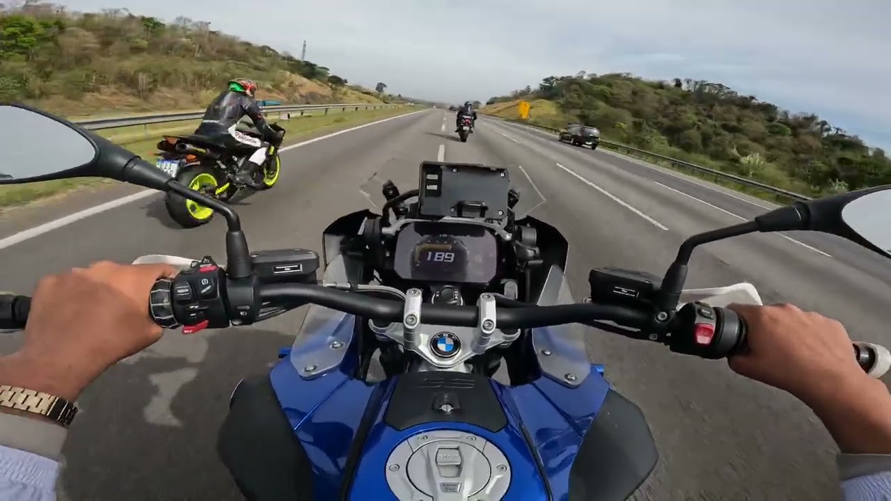 BMW R1250 Adventure top speed na bandeirantes
