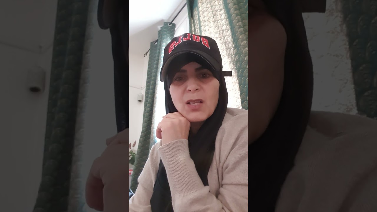 كفاش نبعد على الناس اللي ما عندها ما تعمل كان تحكي في الناس 