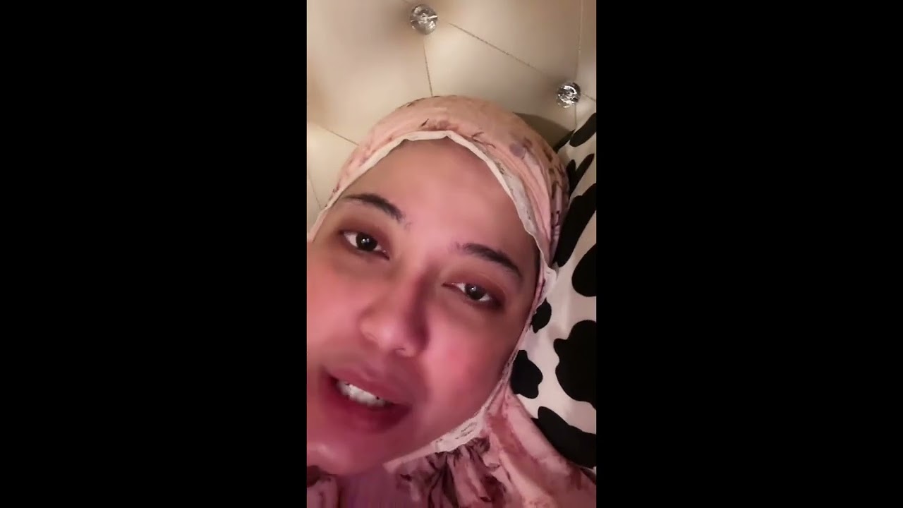 Drg Kamelia menjawab pertanyaan netizen yang nyeleneh 