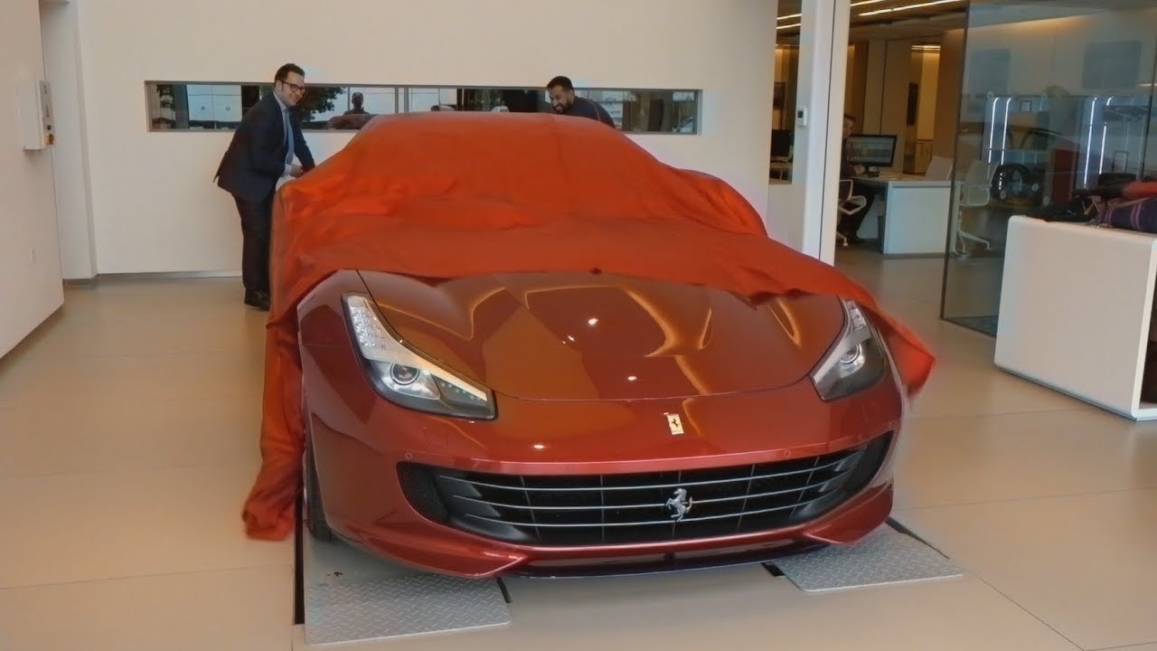 Vine a Inglaterra a Recoger un Ferrari! | Salomondrin