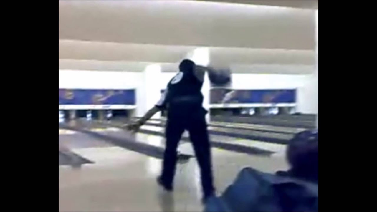 Fascella 300 game 02-16-09  Coppa Italia Regionale at Bowling Bagheria