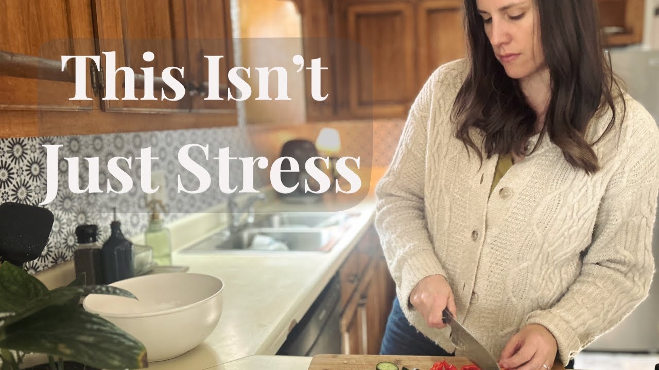 Early Signs of Perimenopause Most Women Ignore (After 35)