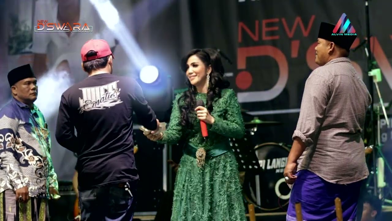 SI KECIL // REZA SUGIARTO // NEW D'SWARA MUSIC // LIVE DESA AMBAT TLANAKAN PAMEKASAN