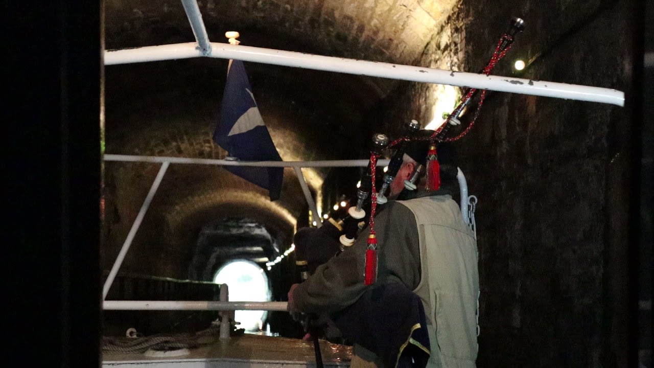 Dream Valley of Glendaruel/Loch Maree/Loch Tay Boat Song/Wha Wadna Fecht for Charlie.. In the tunnel