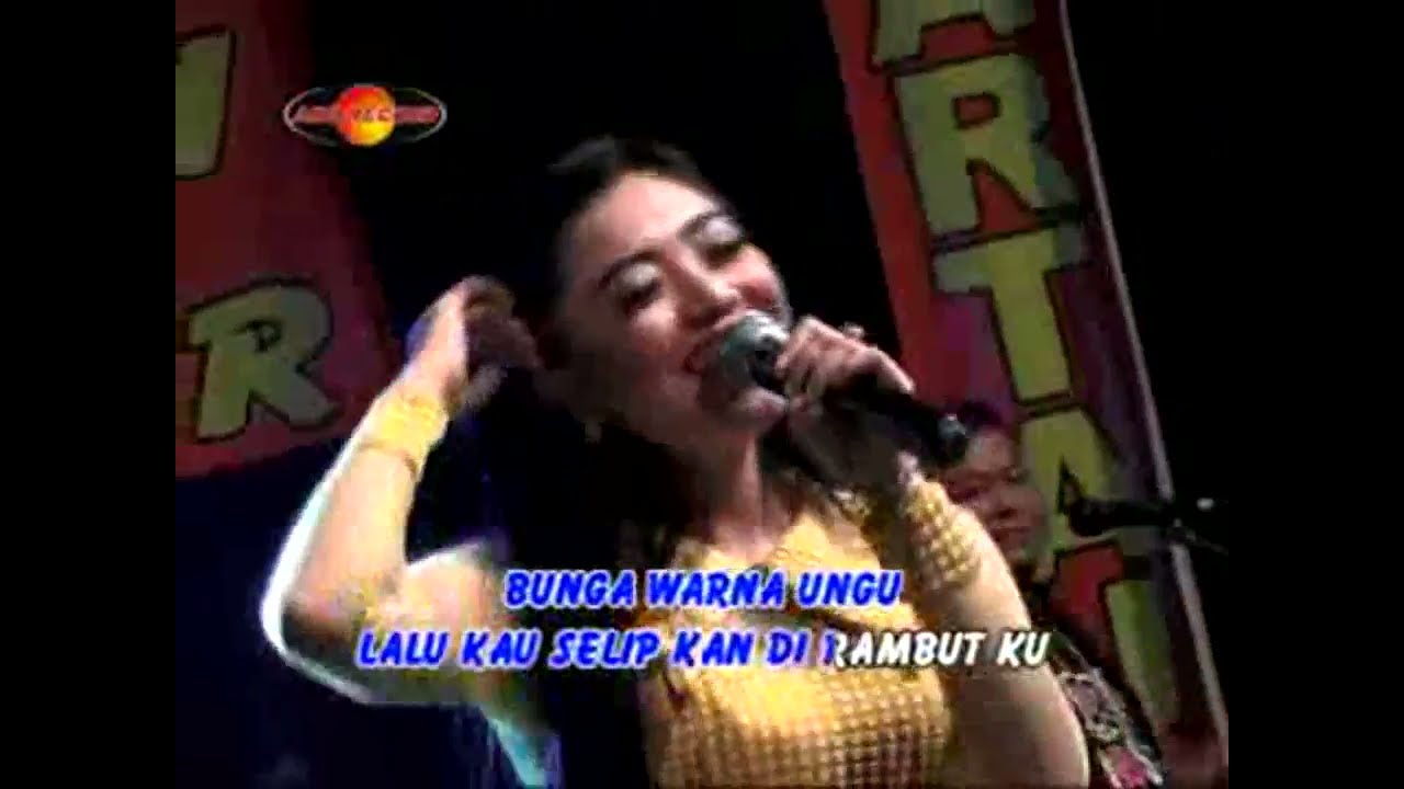 Deviana Safara - Bukit Berbunga | Dangdut (Official Music Video)