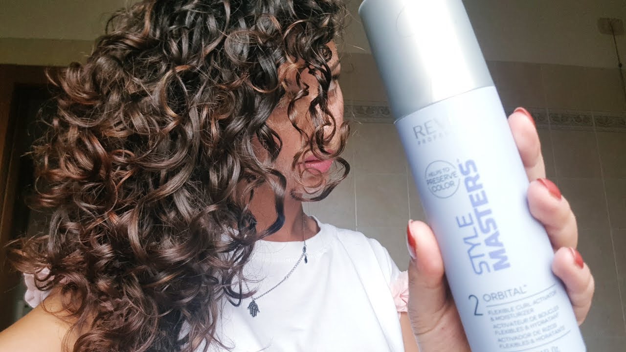 CAPELLI RICCI - Attivatore di ricci di REVLON, prova e recensione