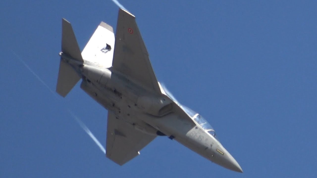 4Kᵁᴴᴰ Leonardo T-346A Master - Awesome Demo of High Maneuverability