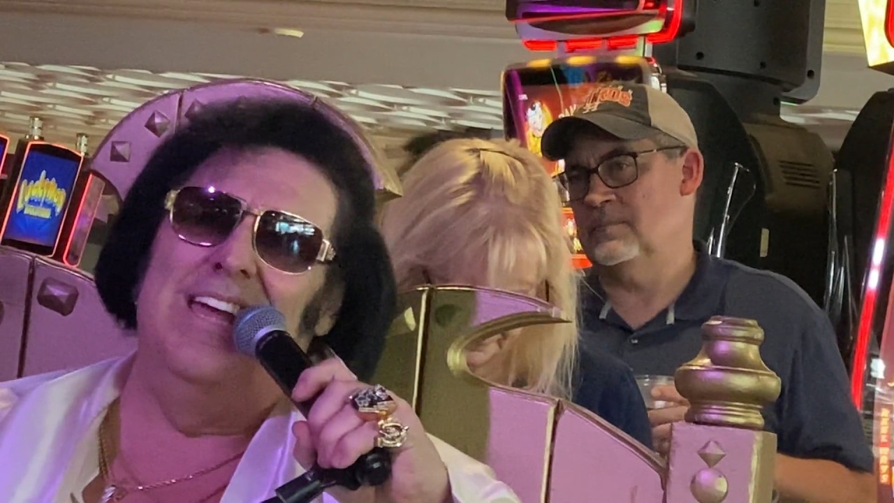 I JUST CAN'T HELP BELIEVING   -  BIG ELVIS
