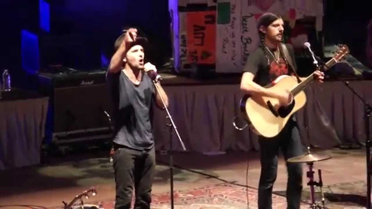 Avett Brothers 