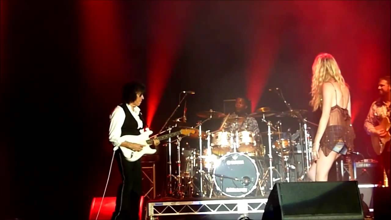 Joss Stone & Jeff Beck at Bluesfest 2014   I Put A Spell On You