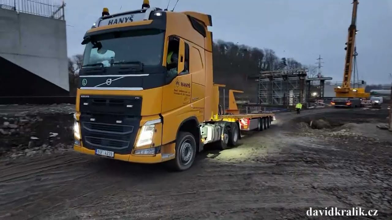 Heavy transport / Schwertransport / Nadměrný náklad - Prázdné soupravy