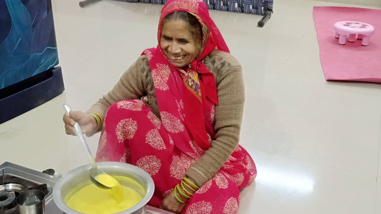 अम्माजी ने बनाई कढी 😄😂🤣