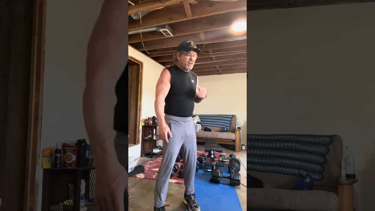 Randy’s Fitness beyond 60 Chest pyramids 