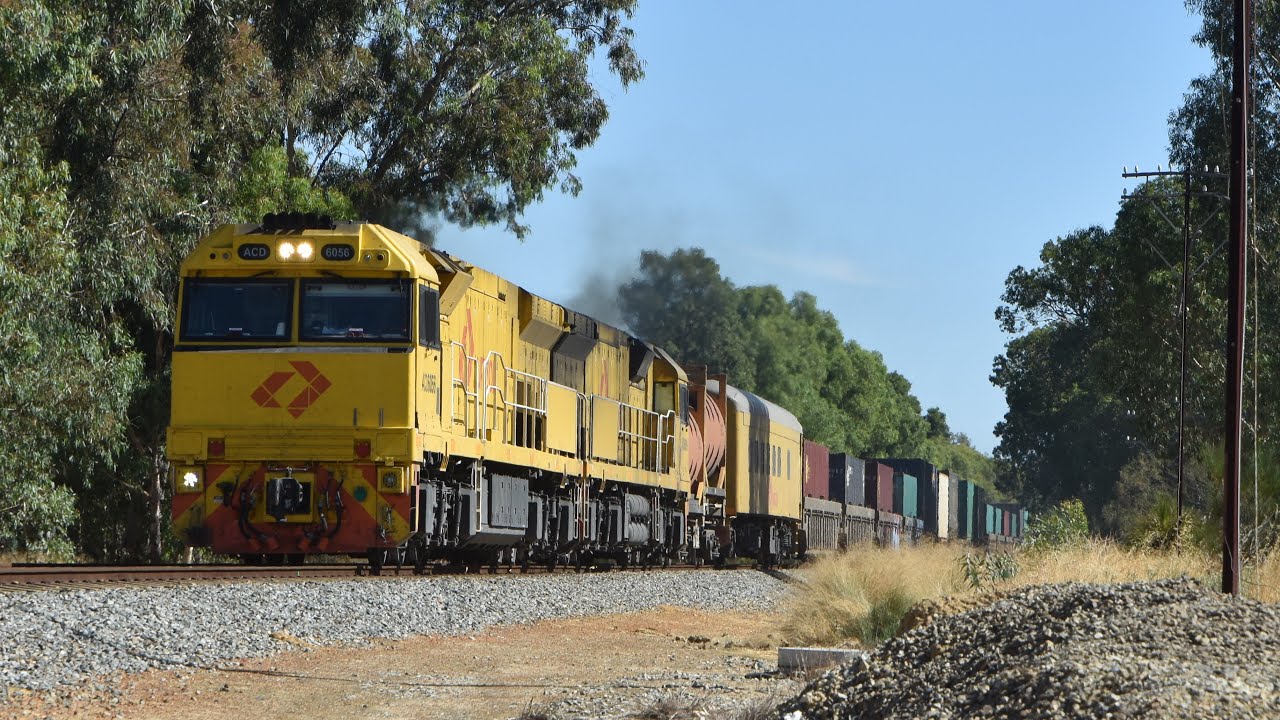 ACD6056 & ACD6061 working late 4PM1