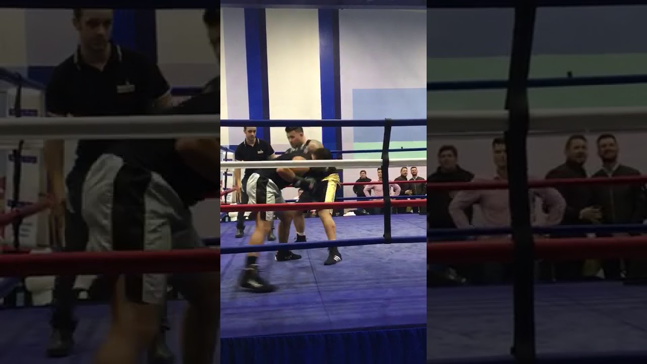 Daz BOXING- Daz Lalor wins in spectacular style