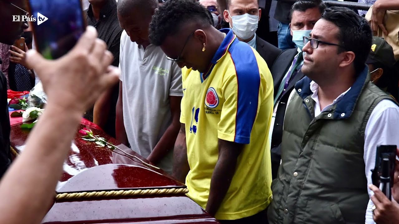 El emotivo sepelio de Freddy Rincón, el 'Coloso' del fútbol colombiano en Cali