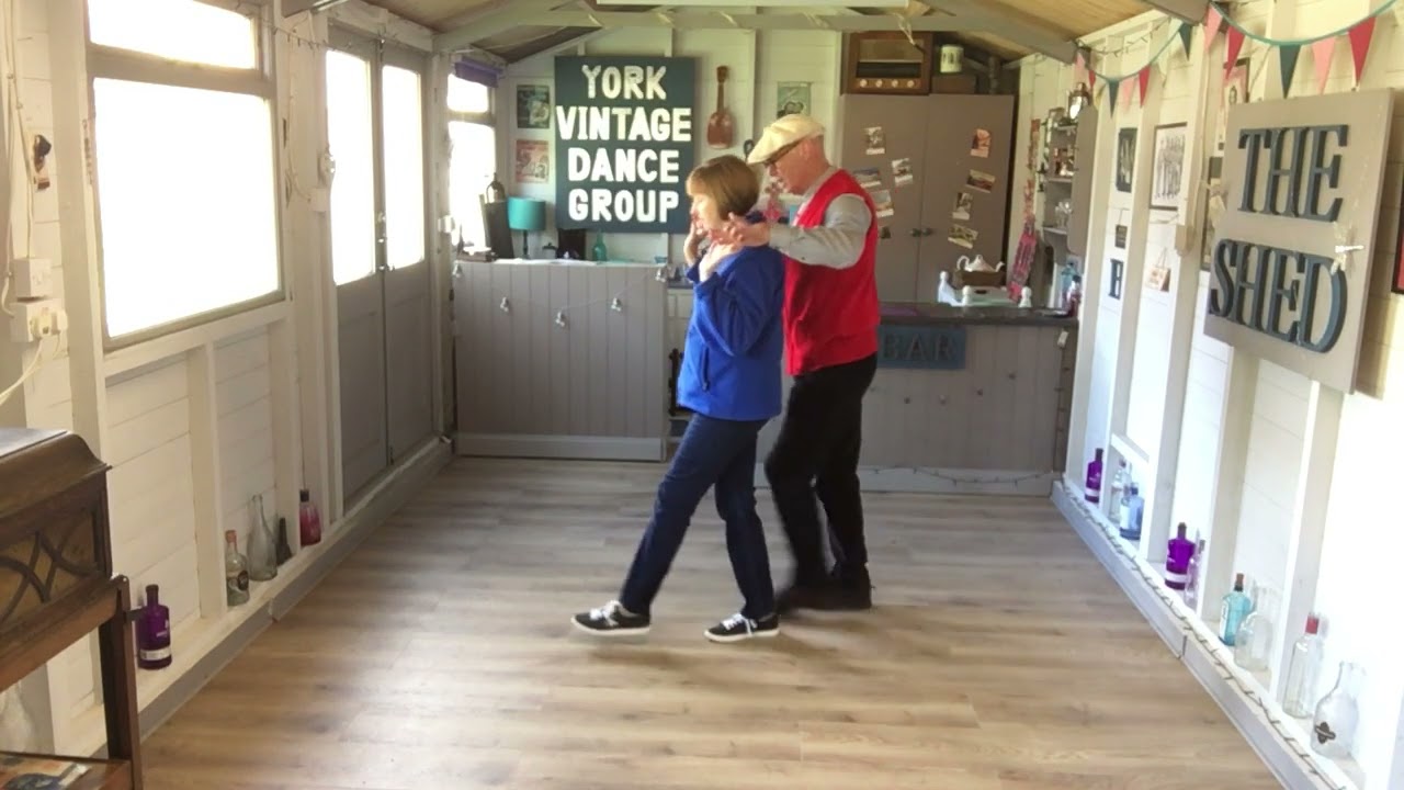 ROCK AND ROLL WALTZ DANCE INSTRUCTION