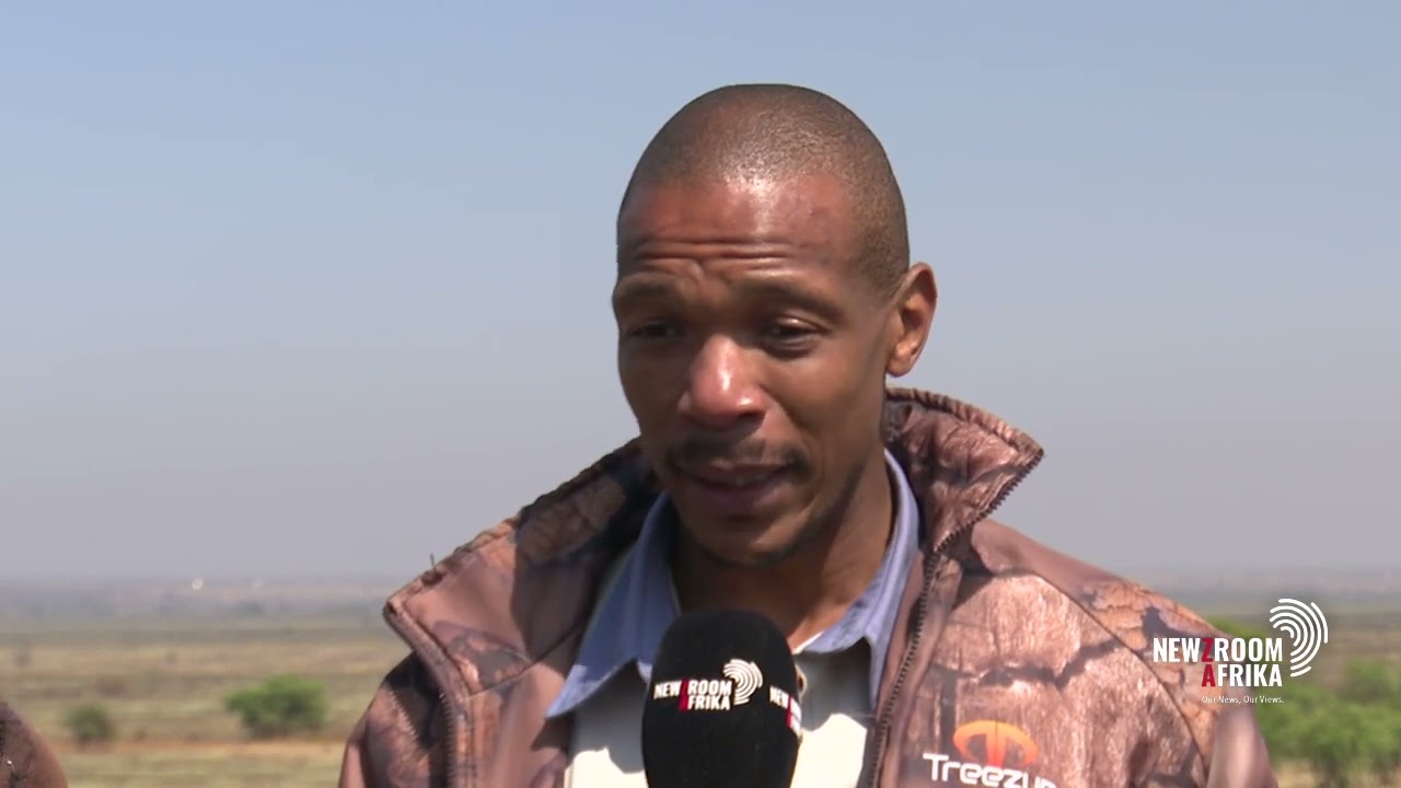 Farmers concerned about the rapid death of livestock after veld fires