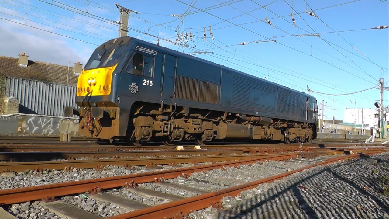 Dart, Commuter, Enterprise, Tara's & Light Engines @ Howth Junction, Dublin