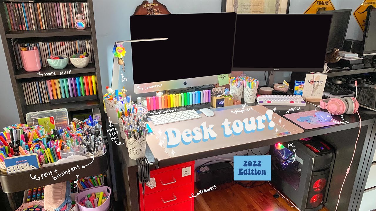 DESK TOUR 2022!