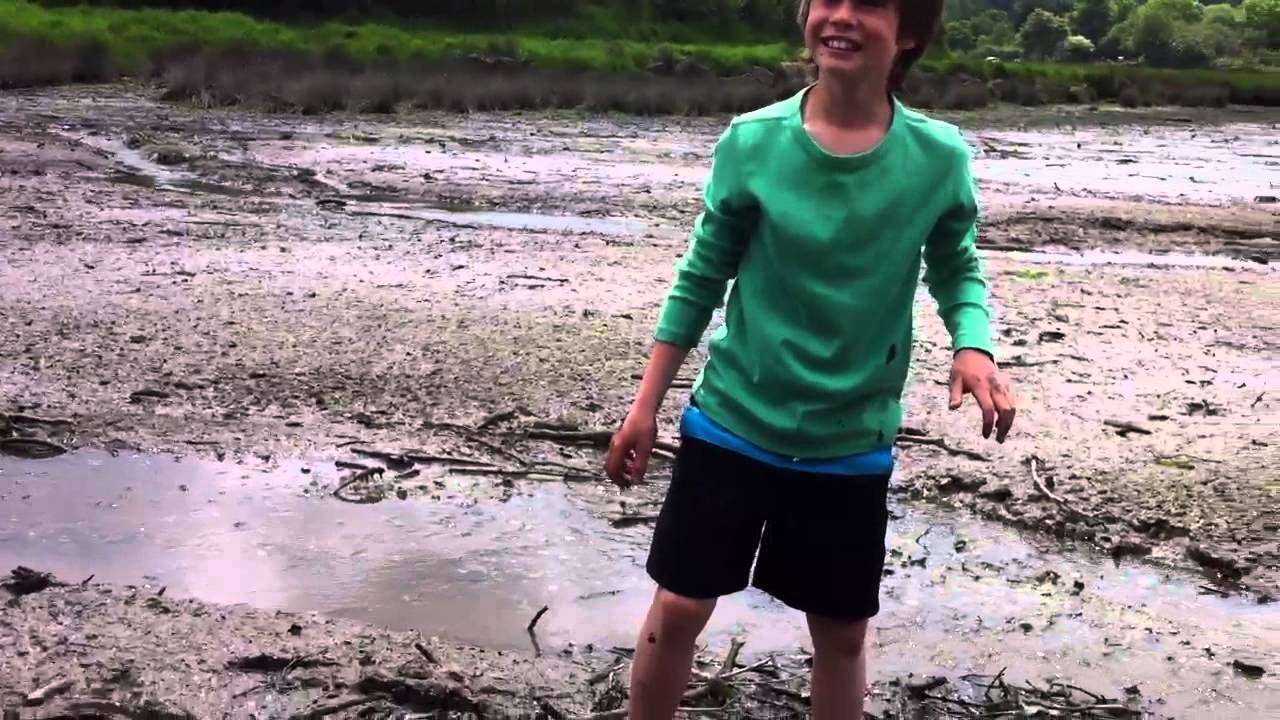 Tom and Will stuck in mud