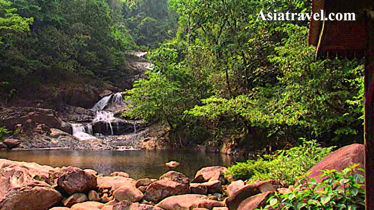 Kenyir Lake Terengganu, Malaysia by Asiatravel.com