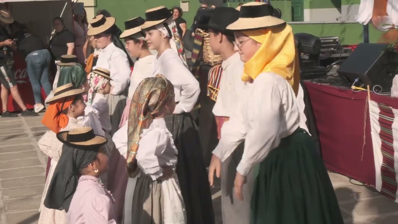 Baile de la Carraqueña - Folclore infantil canario