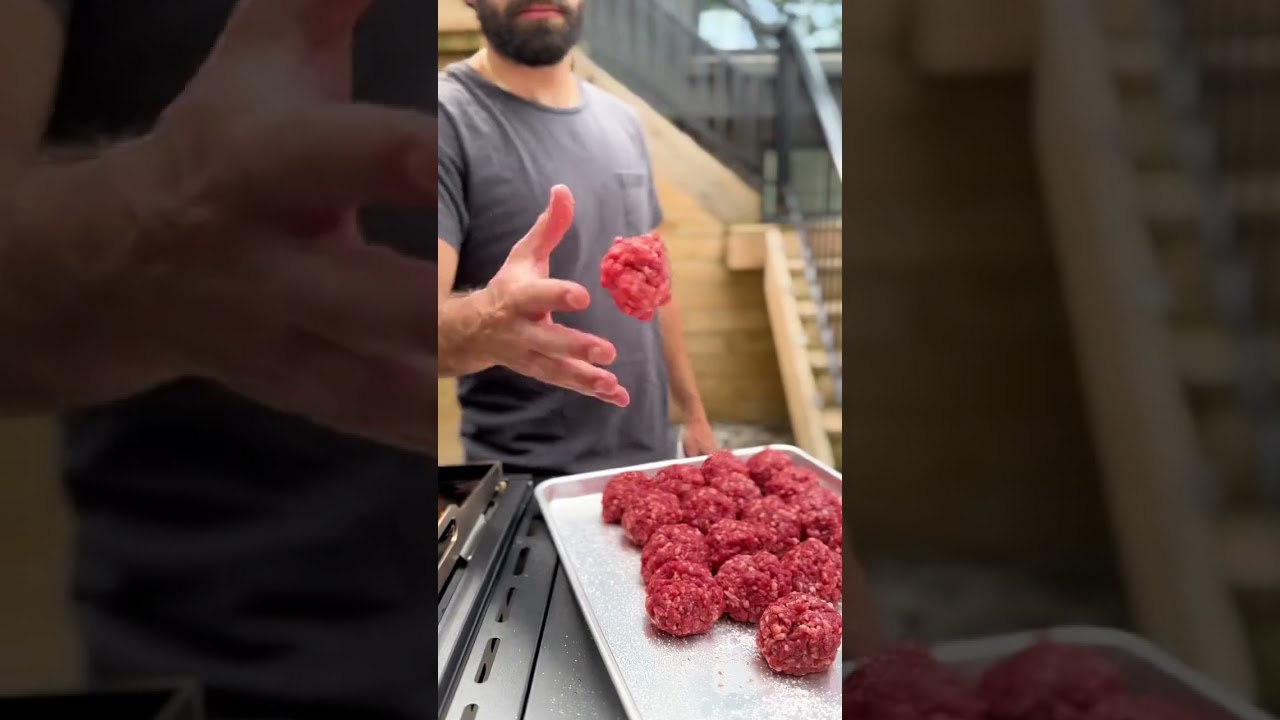 Smash Burgers on the Napoleon Rogue Pro Phantom Griddle