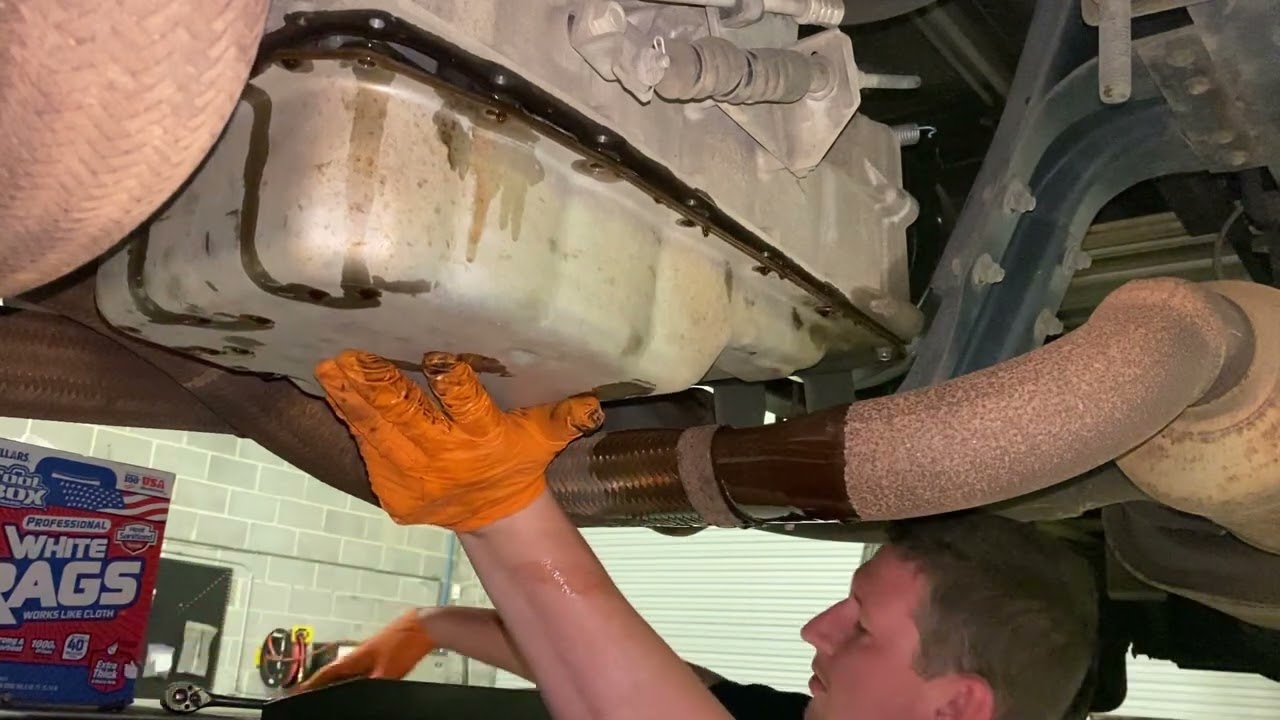 Isuzu npr transmission service (6l90e)