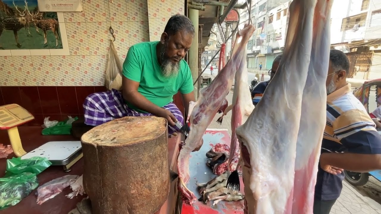 Old Raju Butcher Amazing Mutton Cutting Video - Original Goat Meat Cutting Video |