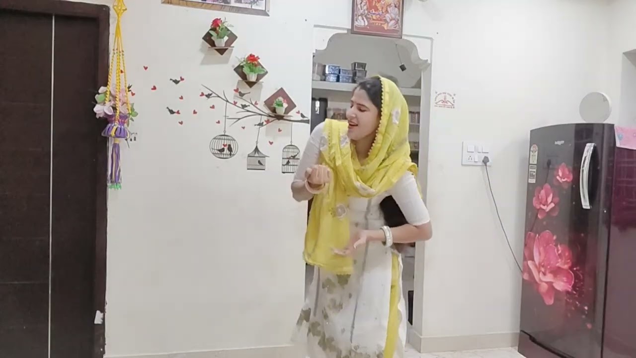 : बाबा म्हारी हेल्ली म्ह आ जाइये 💐🌹💃 @MoniHaryanviDance 