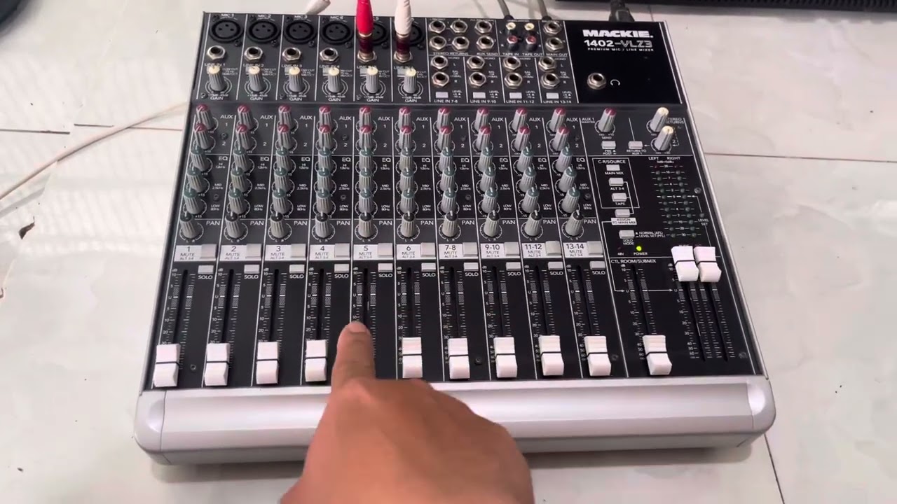 Mackie 1402vlz3 máy rin đẹp LH0377796447